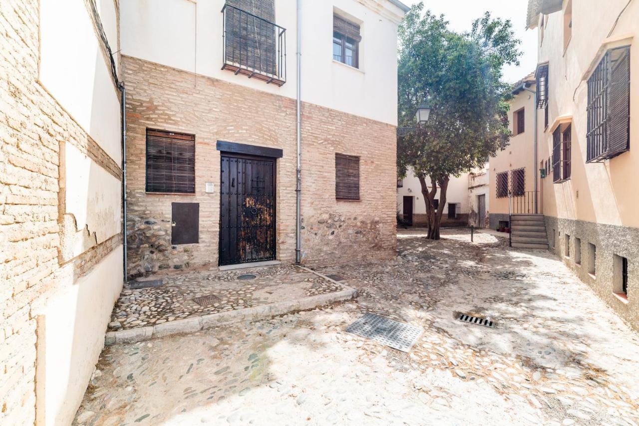 Home4U Casa Del Tesoro II Granada Exterior photo
